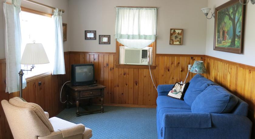 The Austin Inn Лейк Джордж Стая снимка